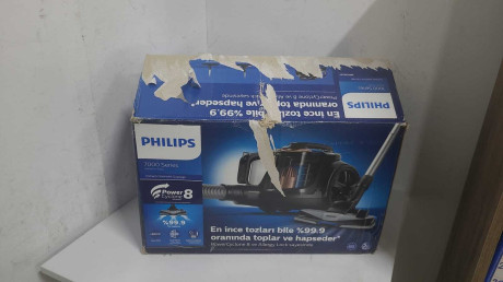 PHİLİPS MARATHON ULTİMATE XB7150/07 900 W (OUTLET)