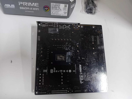 ASUS PRIME B860M-A WIFI SOKET 1851 ANAKART(OUTLET)